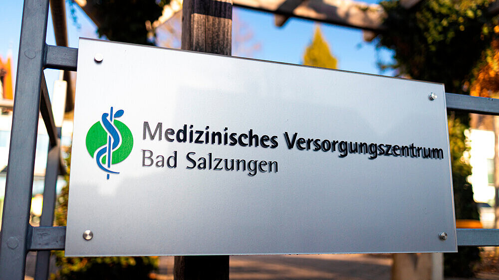 bad liebenstein, thuringia, germany - 21 01 2026: a sign of the mvz bad salzungen bad liebenstein, thuringia, germany - 21 01 2026: a sign of the mvz bad salzungen