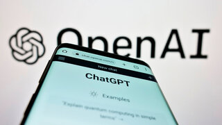 Der kostenlose und über Internet frei zugängliche Bot Chat-GPT liefert Antworten auf alle möglichen Fragen, auch  medizinische.
