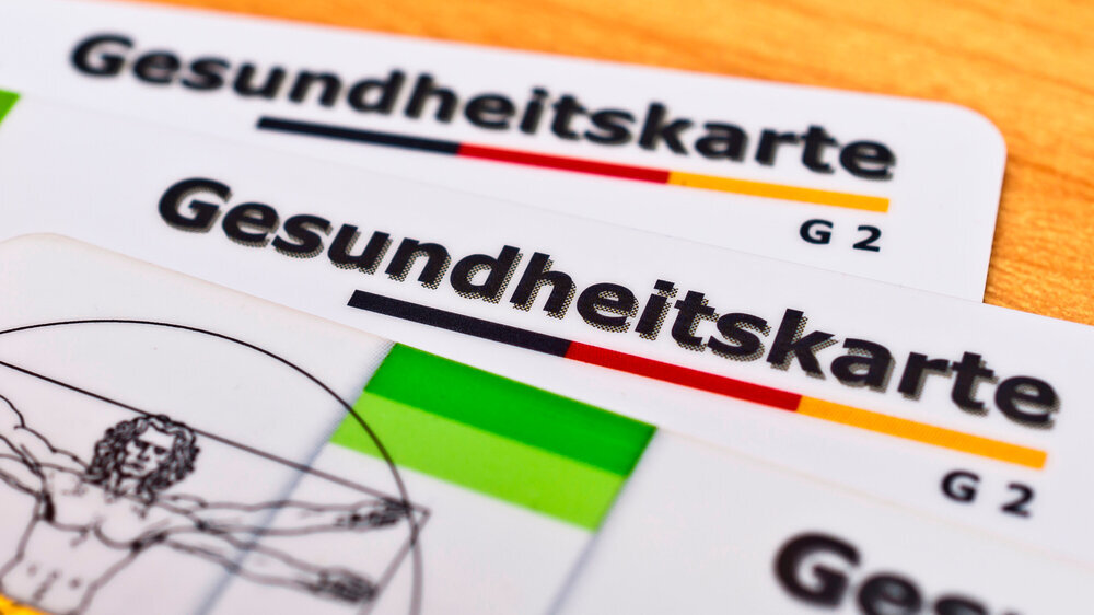 Gesundheitskarte von gesetzlich Versicherten. Gesundheitskarte von gesetzlich Versicherten.