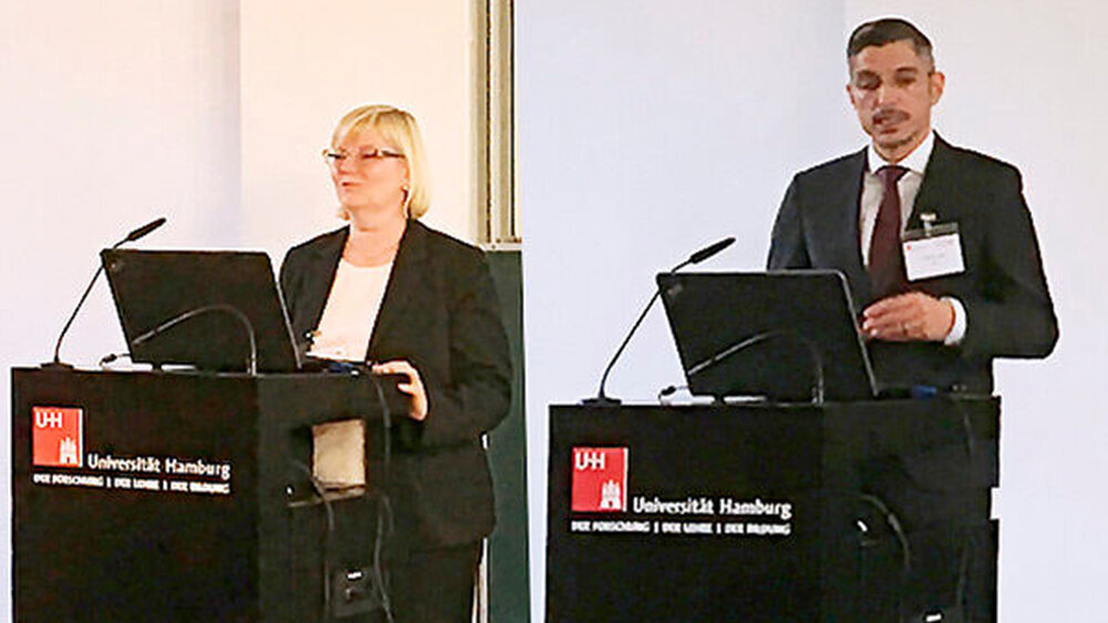 Dr. Martina Lietz und Dr. Rainer Jordan beim Schlagabtausch zur methodischen Qualität in zahnmedizinischen Studien. Dr. Martina Lietz und Dr. Rainer Jordan beim Schlagabtausch zur methodischen Qualität in zahnmedizinischen Studien.
