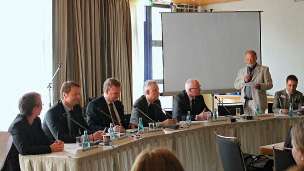 v.l.n.r.: Mechthild Plümpe, Thomas Bodmer, Christoph Benz, Klaus-Dieter Schulz, Harald Strippel, Jochen Bauer
