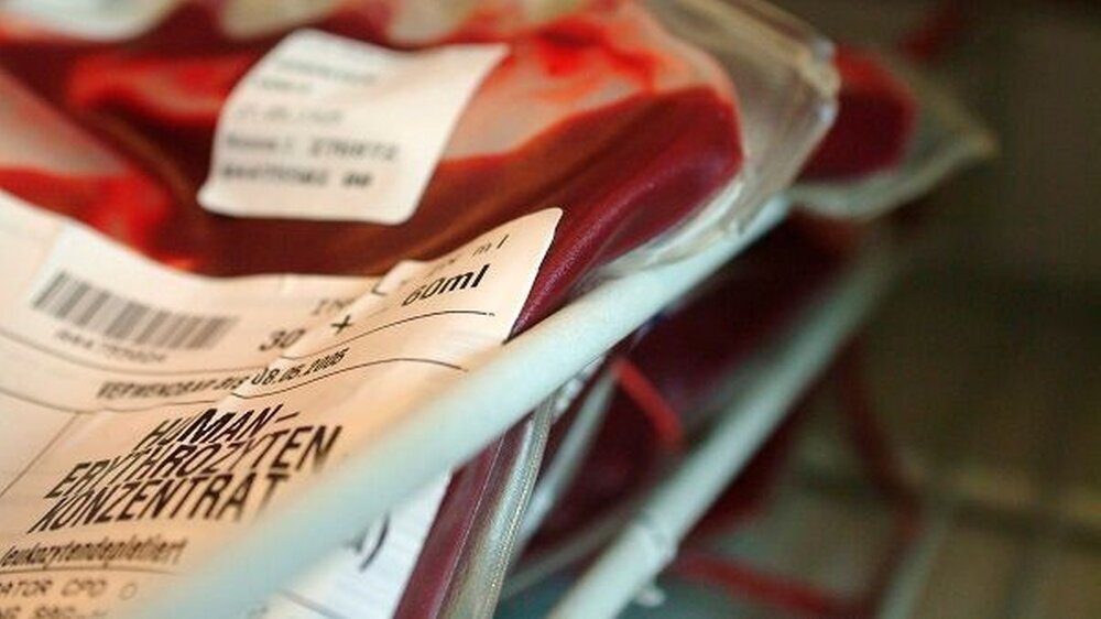 Ein Blut-Management-Programm soll helfen den Konvervenverbrauch in Kliniken zu reduzieren.