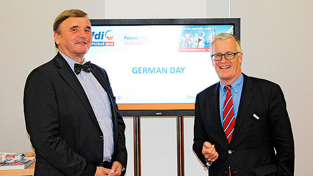 Der stellvertretende KZBV-Vorsitzende Dr. Jürgen Fedderwitz (re.) hatte gemeinsam mit Prof. Georg Meyer (li.), Greifswald, für den „German Day“ in Poznań namhafte Referenten akquiriert. |
