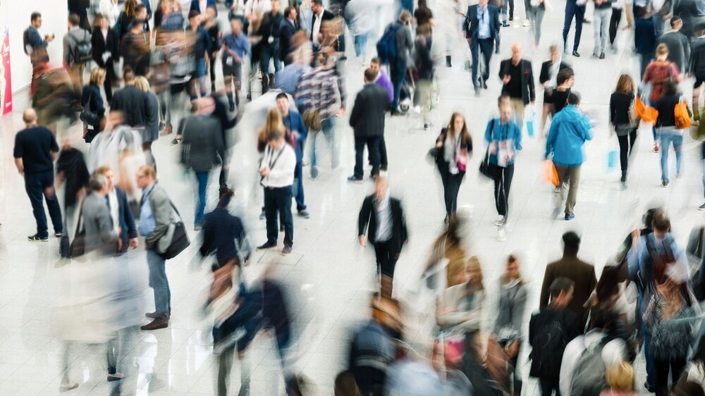 blurred crowd of people business concept Menschenmasse