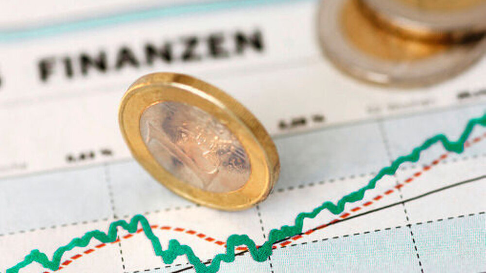 Den Euro ehren: Am Anfang des Anlegewunsches sollte die Frage stehen, wie viel Risiko-Potenzial soll sie denn beinhalten. |