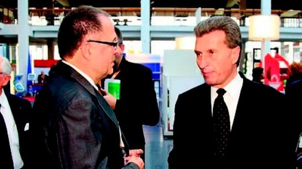 Dr. Udo Lenke im Gespräch mit Günther H. Oettinger (r.)