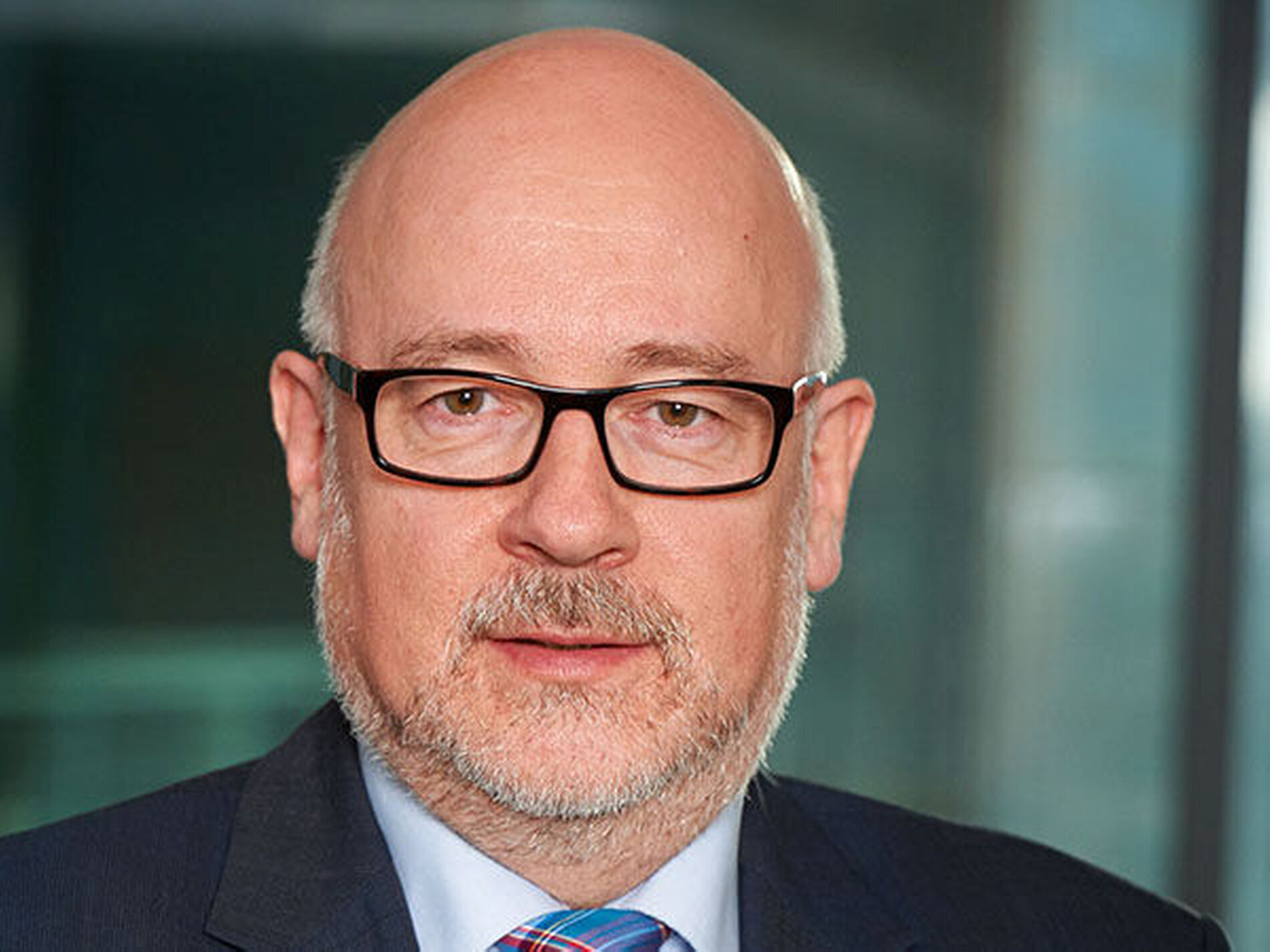 Heinrich als Vorstandsvorsitzender bestätigt