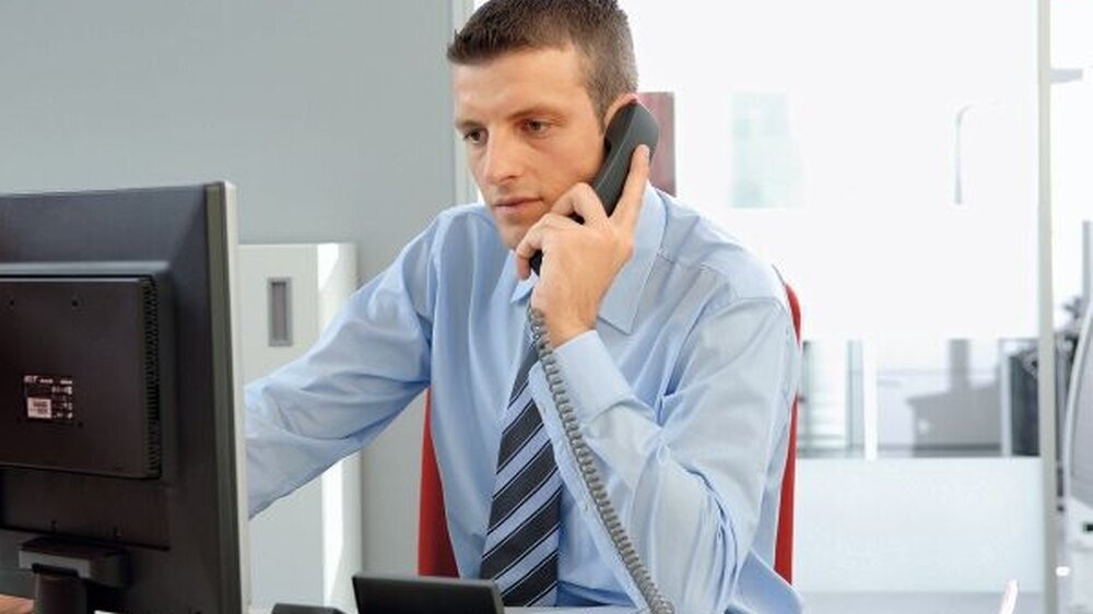 Regelmäßige Gespräche mit der Bank sollten zum unternehmerischen Qualitätsmanagement eines jeden Praxisbetreibers gehören. Dies geht auch telefonisch.