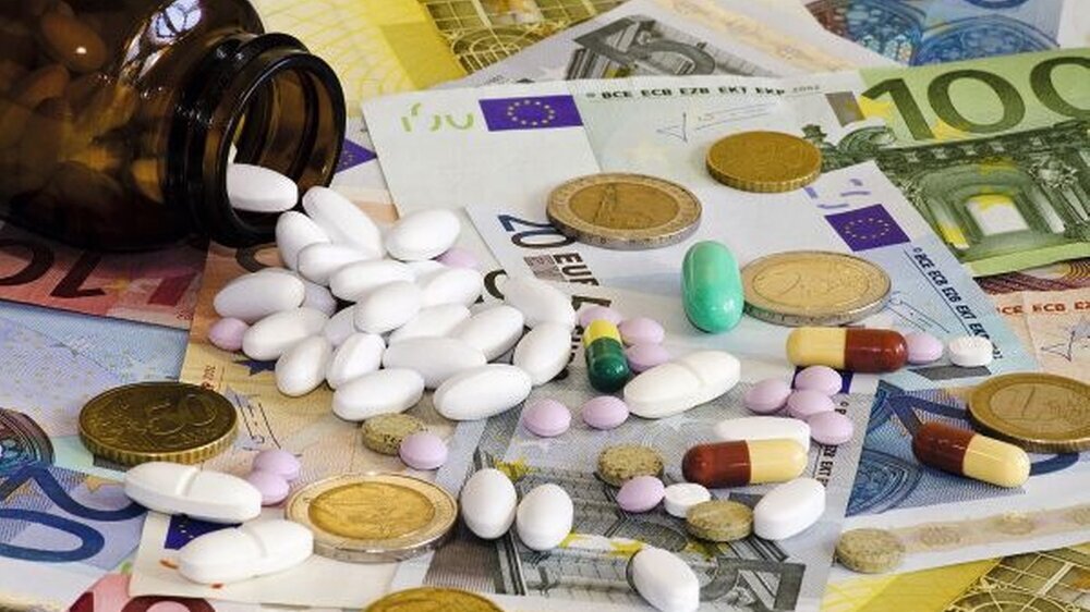 Neue EU-Vorschriften zur Preisfestsetzung von Medikamenten sollen Verbesserungen für die Versorgung der Patienten bringen. So plant es die EU-Kommission. Für den deutschen Markt sind kaum Änderungen zu erwarten.\r\n