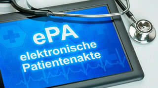 Tablet mit dem Text ePA Elektronische Patientenakte