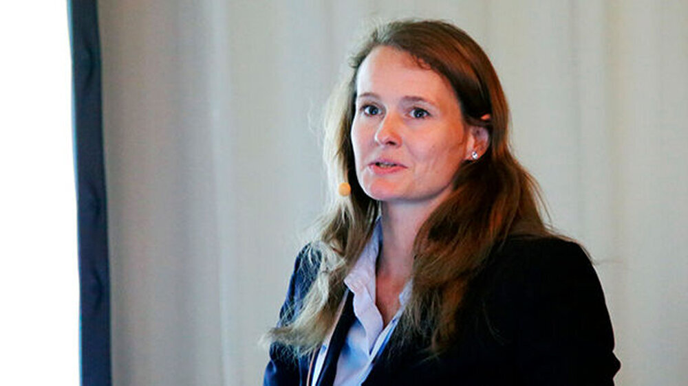 Eine Datenübersicht über 10 Jahre zeigte bei Sofortimplantation und Sofortversorgung im zahnlosen Kiefer eine gute, aber doch gegenüber später und verzögerter Implantation leicht abfallende Erfolgsrate (Foto: PD Dr. Susanne Nahles).