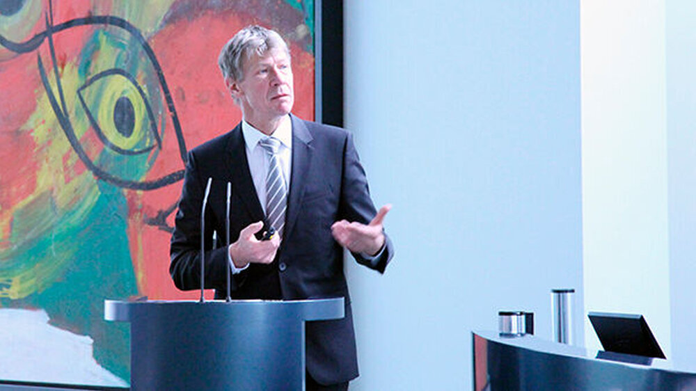 BZÄK-Vizepräsident Prof. Dietmar Oesterreich setzt auf Prävention. | BZÄK-Vizepräsident Prof. Dietmar Oesterreich setzt auf Prävention. |