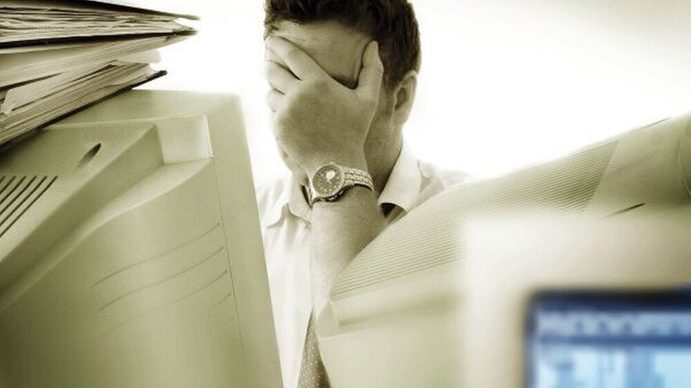 Die Arbeit wächst über den Kopf, es gibt keine Ruhephasen mehr, medizinische Probleme folgen dann bald auf dem Fuß.