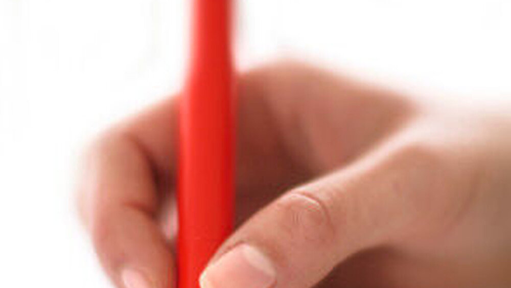 Erst nachdenken, bevor der Rotstift zum Einsatz kommt! Das gilt gerade auch für Forschung und Lehre in Medizin und Zahnmedizin – besonders dann, wenn Mangelsituationen absehbar sind. |