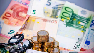 Symbolbild Krankenkassenbeitrag