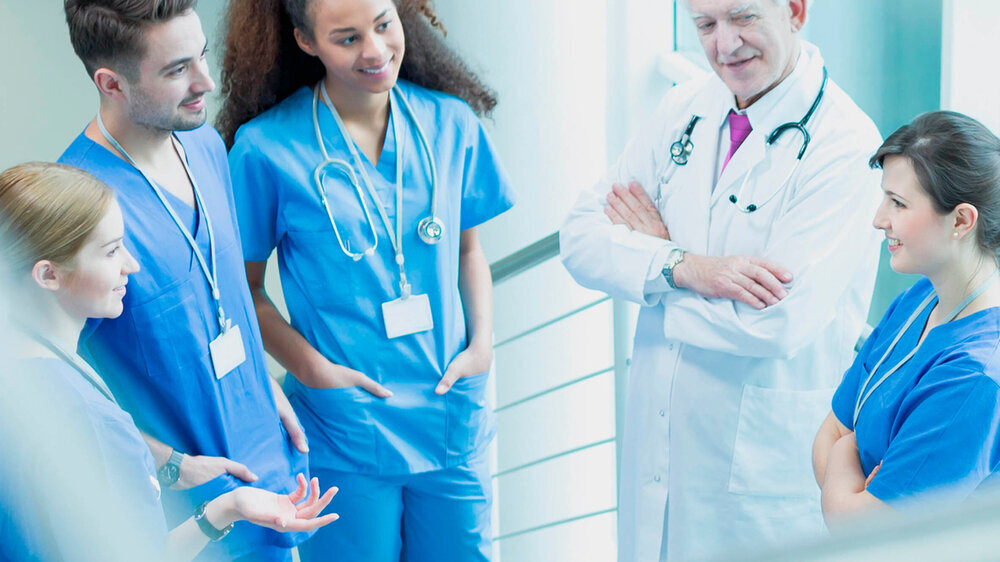 Der bvmd spricht sich für ein "Mehr an gesunder Gesprächskultur und sprechender Medizin" aus.