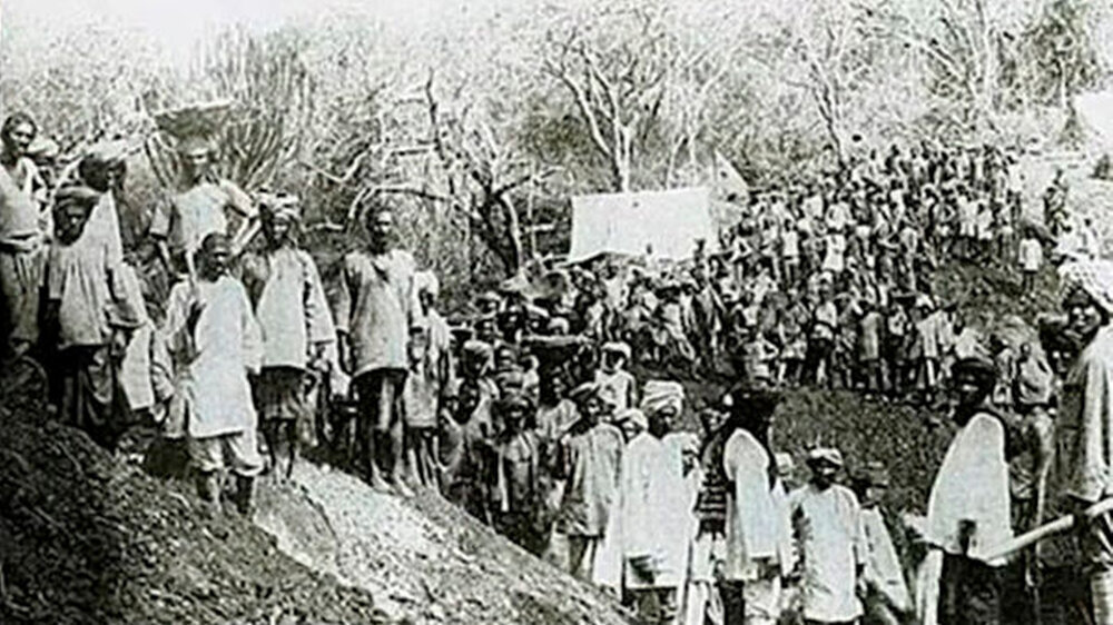 Je nach Quelle sollen 1898 binnen weniger Monate insgesamt 28 bis 135 Menschen dem Duo zum Opfer gefallen sein.