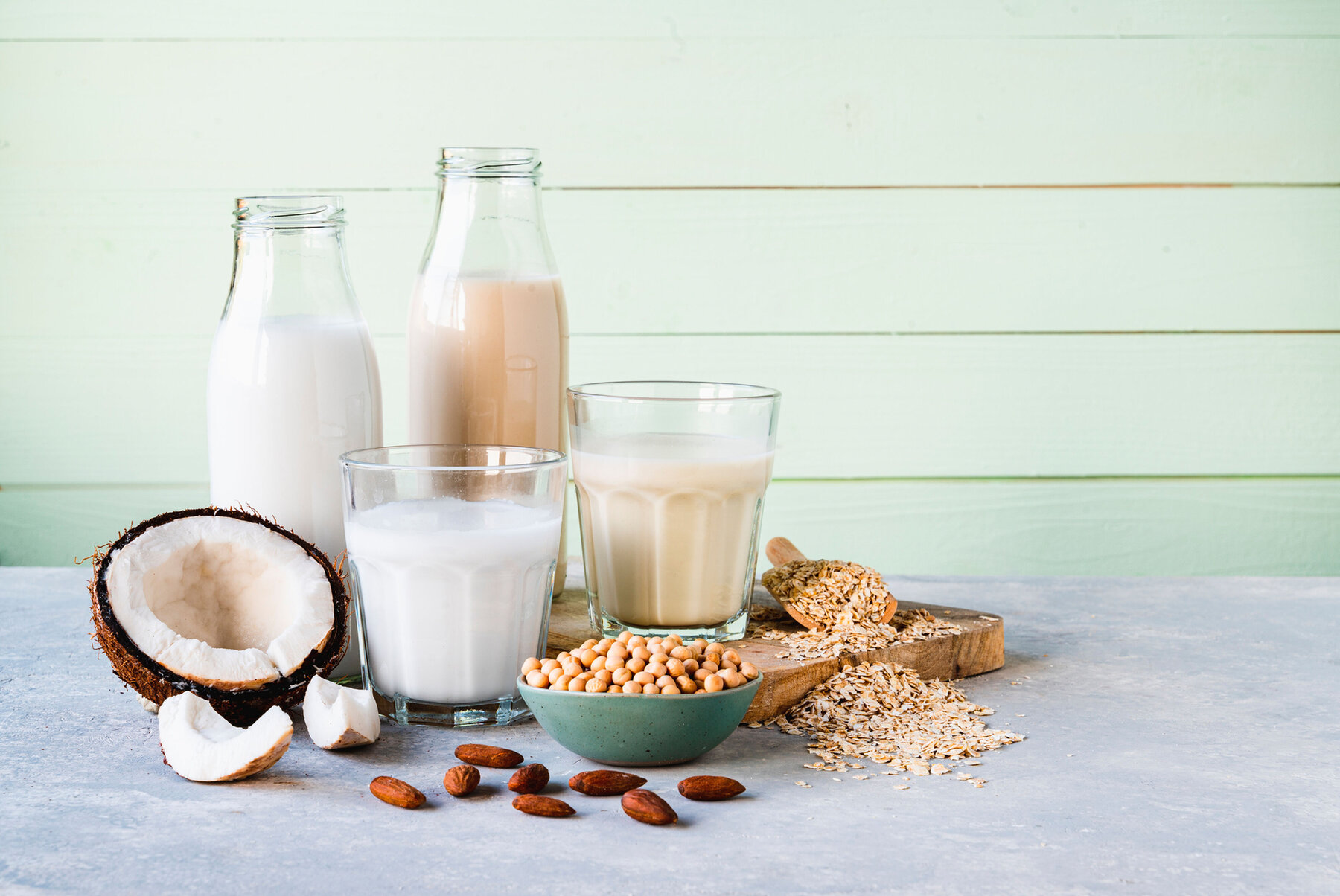 Vegan Milchalternativen auf Basis pflanzlicher Proteine