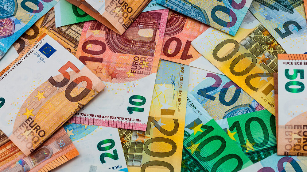 Die Corona-Auswirkungen haben in den ersten drei Quartalen 2020 ein Defizit von 157,1 Milliarden Euro im Staatshaushalt verursacht.
