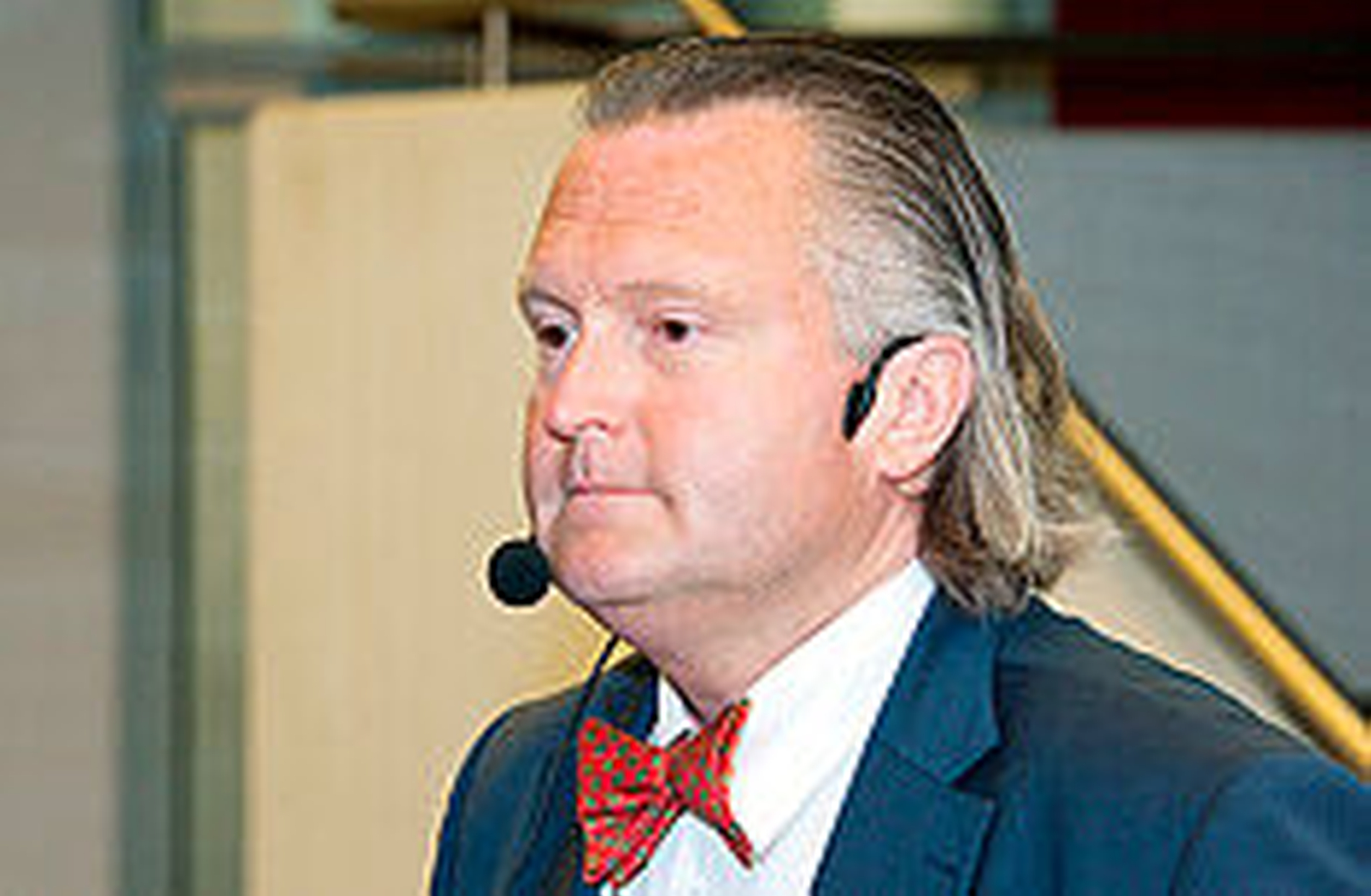 Dr. Dr. Alexander Steiner |