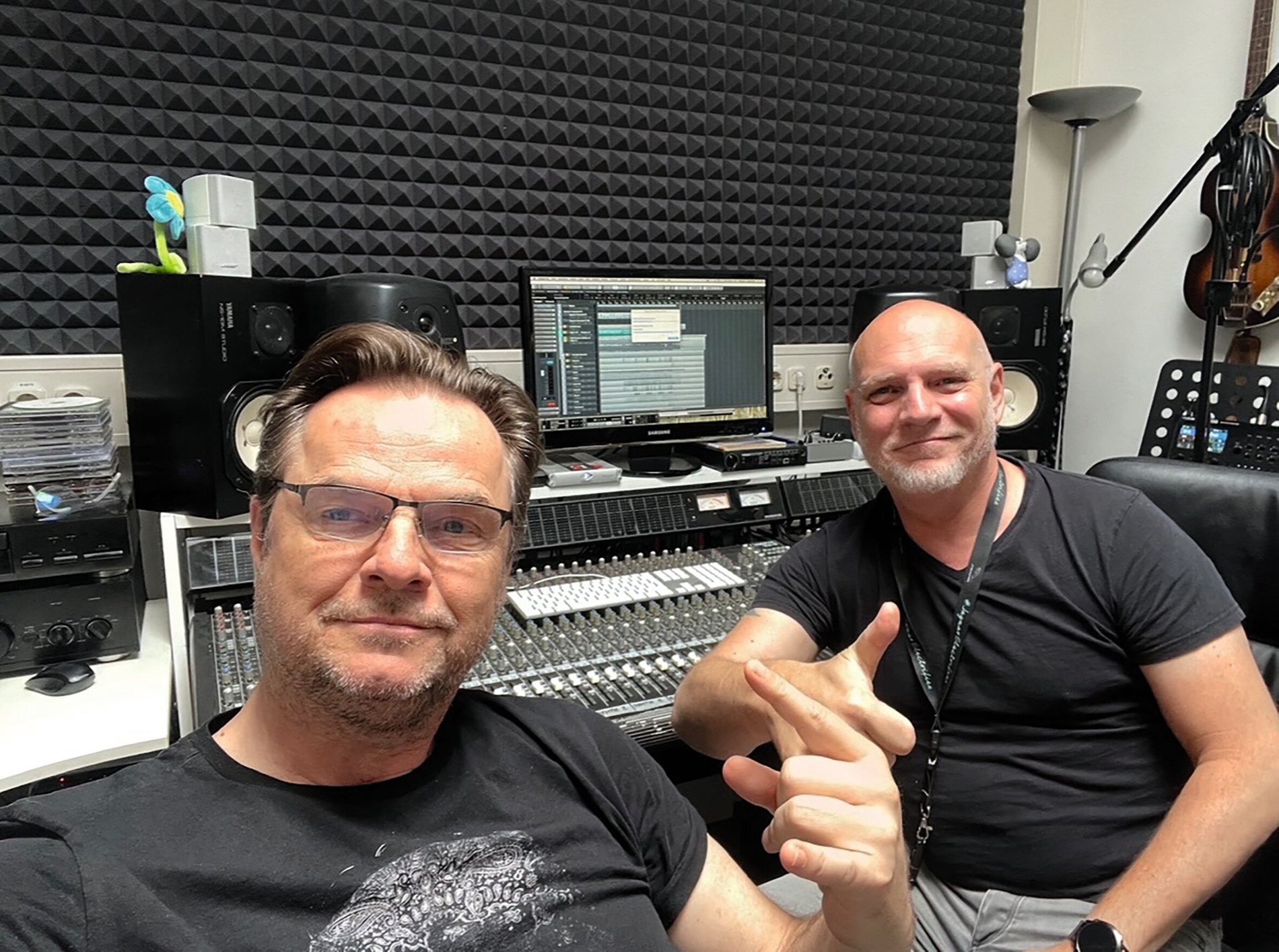 Helmut Kohlpaintner und Michael Schinkel im Studio