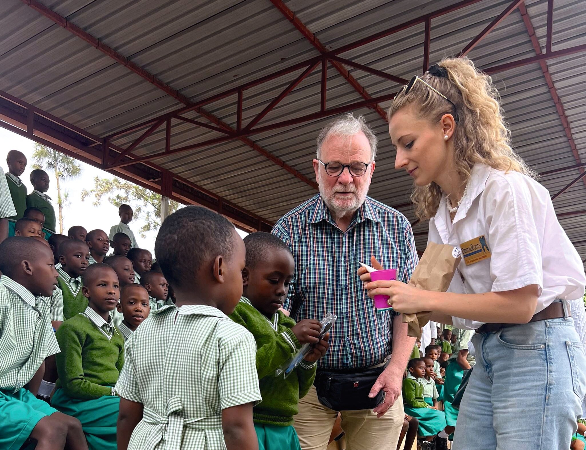 Zahnärztlicher Arbeitseinsatz in Ruanda in Kooperation mit dem Verein DentalRoots e.V.