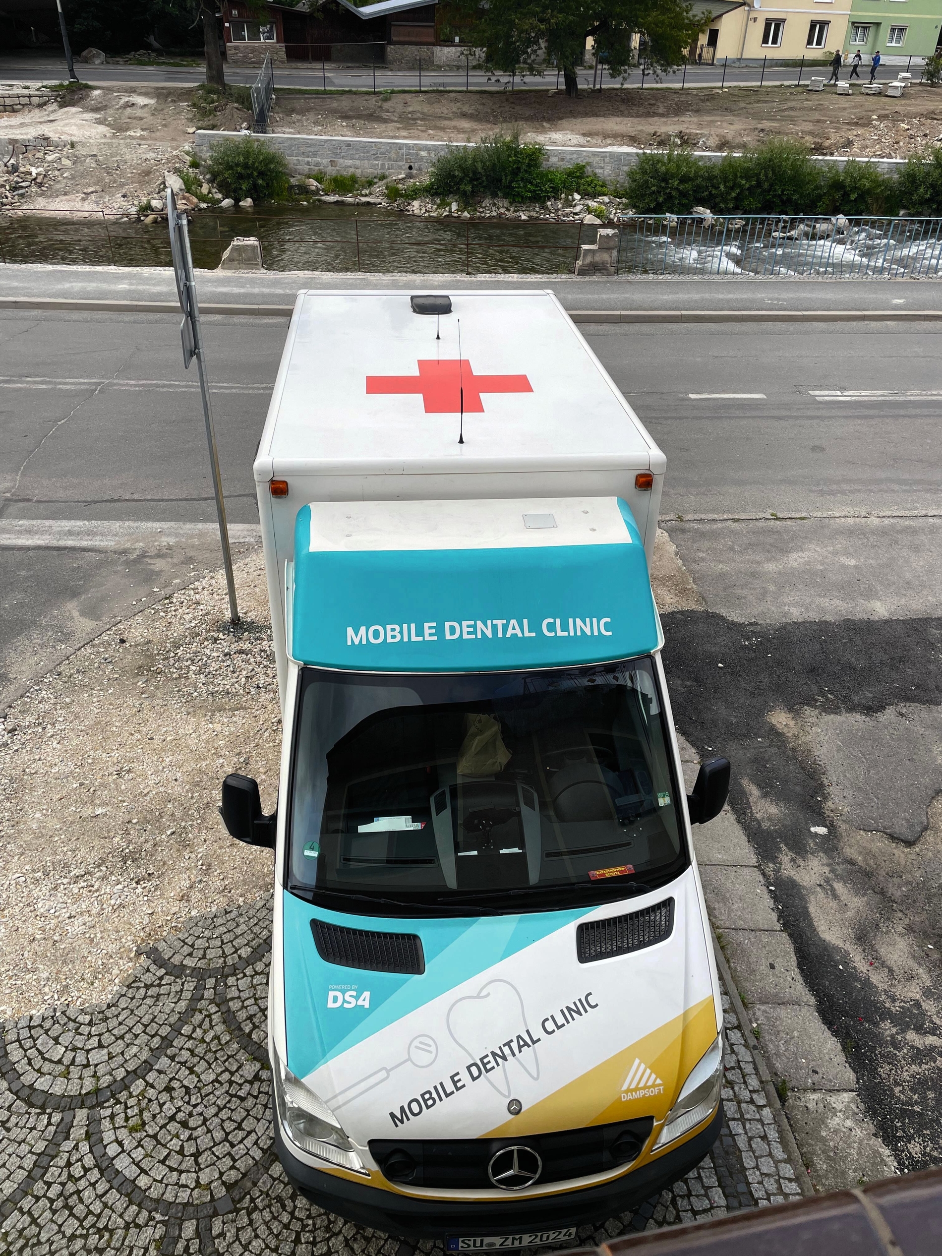Dental EMT im Katastrophenschutz in Polens Überschwemmungsgebiet.