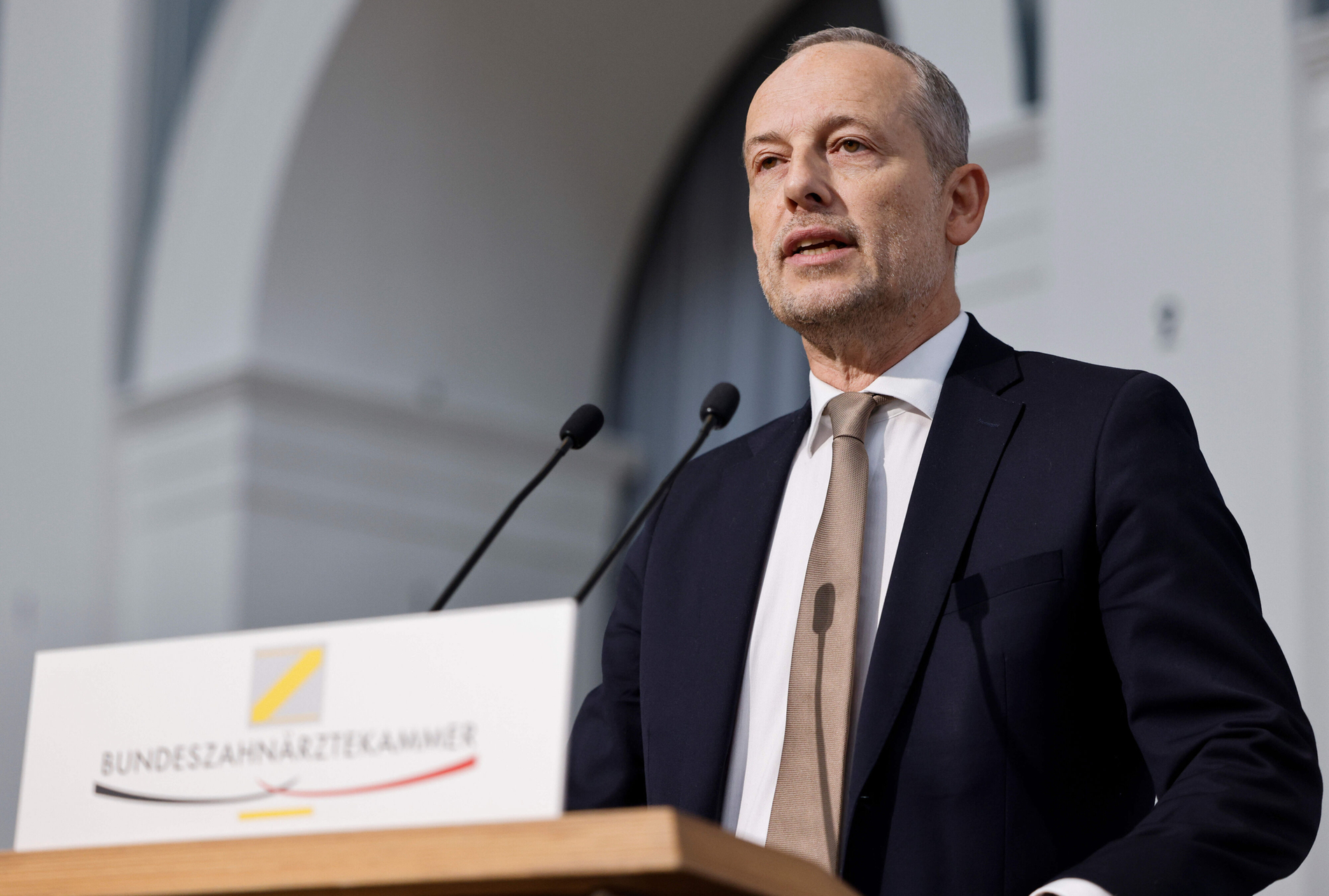 Konstantin von Laffert, Vizepräsident der Bundeszahnärztekammer, am 15. November 2024 in Hamburg.