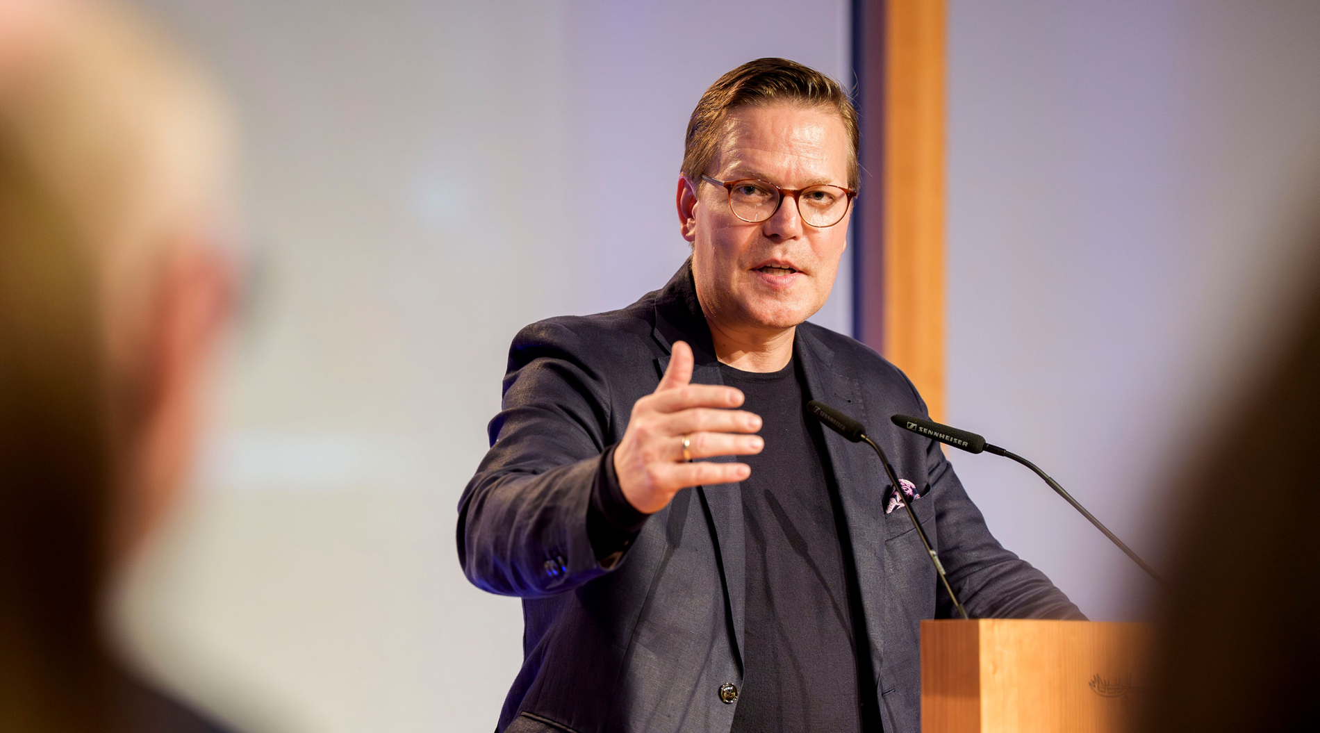 Tino Sorge (CDU), parlamentarischer Staatssekretär im BMG, beim KZBV-Frühjahrsempfang 2026 in Berlin