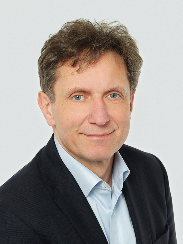 csm_2016-Dr.-Michael-Sereny_privat-_2__42c830949f.jpg_master.jpg csm_2016-Dr.-Michael-Sereny_privat-_2__42c830949f.jpg_master.jpg