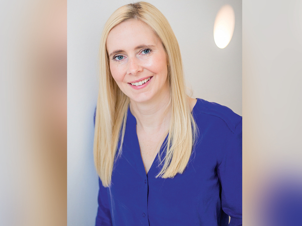 csm_Rebecca-Otto_Dentista_VdZAE_9e0ab4bb37.jpg_master.jpg csm_Rebecca-Otto_Dentista_VdZAE_9e0ab4bb37.jpg_master.jpg