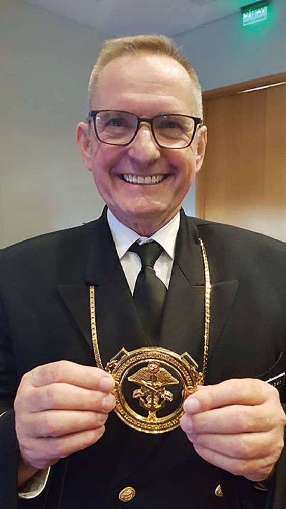 csm_FDI_Biber_Medal_dcd62eeada.jpg csm_FDI_Biber_Medal_dcd62eeada.jpg